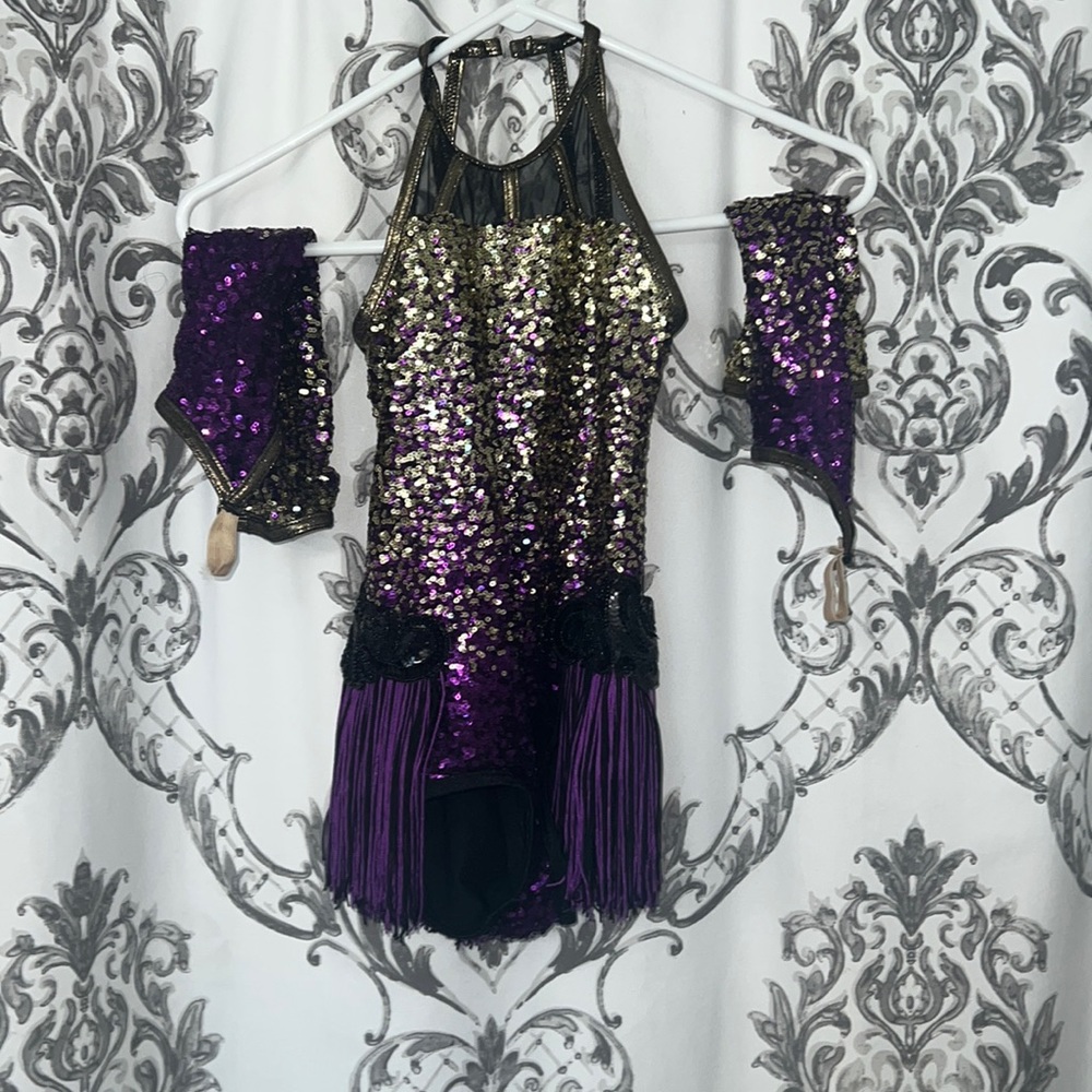 Dance costume